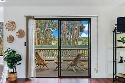 2742 East Ct, Richmond, CA 94806 - Photo 13