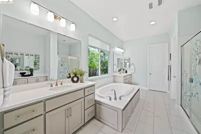 2683 Manresa Shore Lane, Oakley, CA 94561 - Photo 35