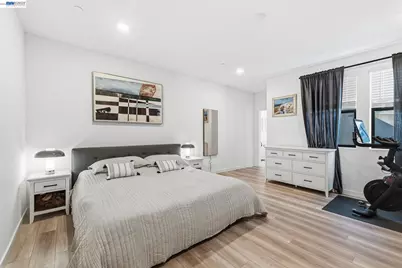 8949 Camino Colegio, Rohnert Park, CA 94928 - Photo 17