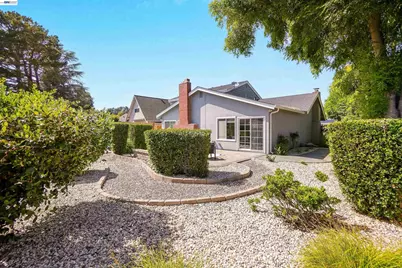 9519 Broadmoor Dr, San Ramon, CA 94583 - Photo 37