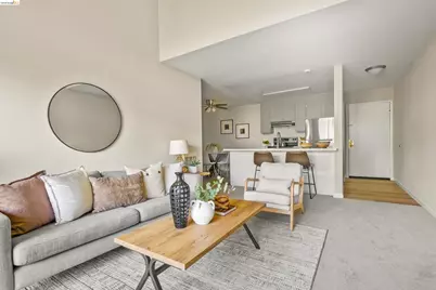 466 Crescent St #307, Oakland, CA 94610 - Photo 5