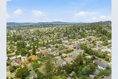 4638 Reinhardt Dr, Oakland, CA 94619 - Photo 41