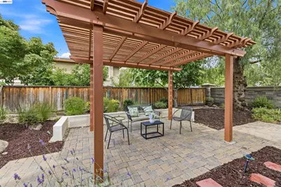 10 Echo Park Ct, Mountain House, CA 95391 - Photo 49