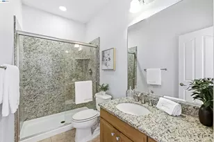 10 Echo Park Ct, Mountain House, CA 95391 - Photo 37