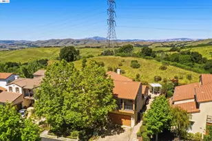 282 Drummond Dr, Hayward, CA 94542 - Photo 57