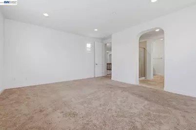 282 Drummond Dr, Hayward, CA 94542 - Photo 43