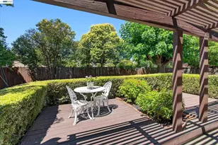 3454 Cumberland Gap Ct, Pleasanton, CA 94588 - Photo 31