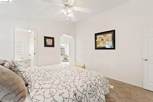 54 Calle Margarita, Elk Grove, CA 95624 - Photo 17