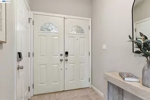 2960 Cohansey Dr, San Jose, CA 95132 - Photo 31