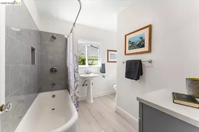 2144-2148 Curtis, Berkeley, CA 94702 - Photo 13