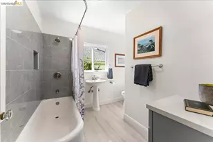 2144-2148 Curtis, Berkeley, CA 94702 - Photo 13