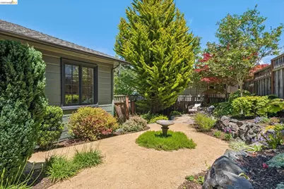 2363 Leimert Blvd, Oakland, CA 94602 - Photo 19