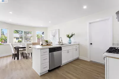 26095 Underwood Ave, Hayward, CA 94544 - Photo 11