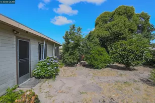 4521 Canyon Rd, El Sobrante, CA 94803 - Photo 21