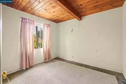 4521 Canyon Rd, El Sobrante, CA 94803 - Photo 11