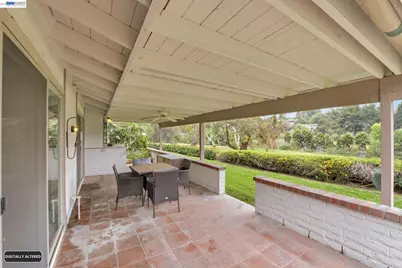 742 Via Zapata, Riverside, CA 92507 - Photo 11