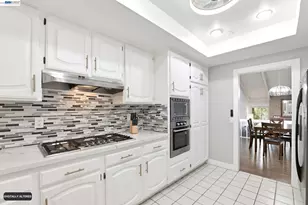 742 Via Zapata, Riverside, CA 92507 - Photo 25