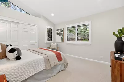 202 Glorietta Blvd, Orinda, CA 94563 - Photo 31