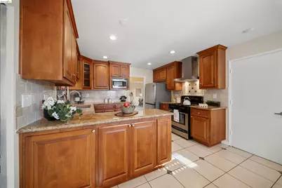 3403 Clearfield Ave, El Sobrante, CA 94803 - Photo 25
