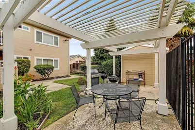 1570 165th Ave #104, Ashland, CA 94578 - Photo 29