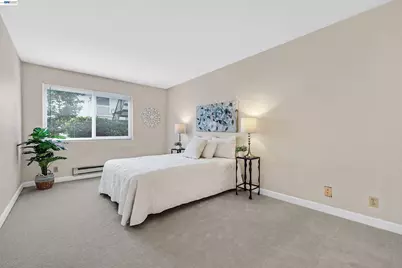 1570 165th Ave #104, Ashland, CA 94578 - Photo 11