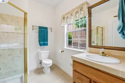 5305 Willow Glen Pl, Castro Valley, CA 94546 - Photo 19