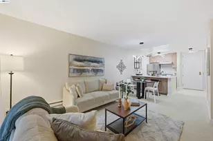 8246 Shelter Creek Ln, San Bruno, CA 94066 - Photo 5