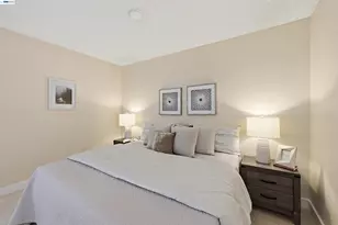 8246 Shelter Creek Ln, San Bruno, CA 94066 - Photo 19