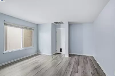 251 Shoreline Dr, Pittsburg, CA 94565 - Photo 9