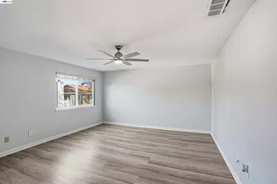 251 Shoreline Dr, Pittsburg, CA 94565 - Photo 13