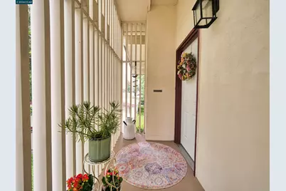 2180 Geary Rd #20, Pleasant Hill, CA 94523 - Photo 3