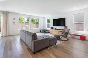 204 Wooley Creek Way, Brentwood, CA 94513 - Photo 5