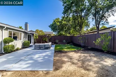 1271 Kentucky Dr, Concord, CA 94521 - Photo 31