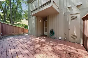 261 Redhawk Rd, Novato, CA 94949 - Photo 41