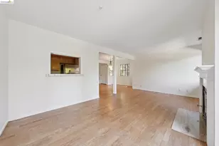 261 Redhawk Rd, Novato, CA 94949 - Photo 15