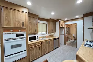 4141 Deep Creek Rd, Fremont, CA 94555 - Photo 5