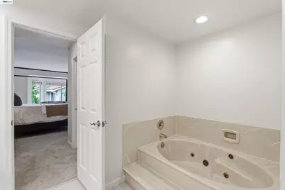 540 Ivy Pointe Circle, San Ramon, CA 94582 - Photo 17