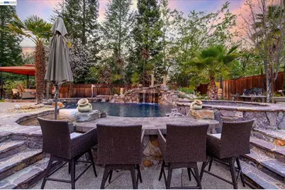 8303 Regency Dr, Pleasanton, CA 94588 - Photo 53