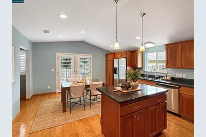 1945 Parkside Dr, Walnut Creek, CA 94597 - Photo 9
