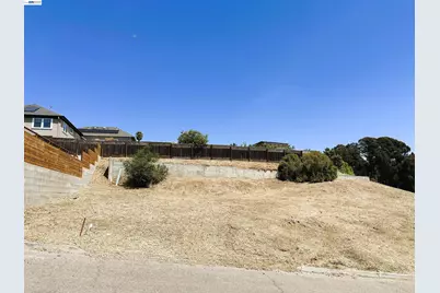 24366 Israel Ct, Hayward, CA 94541 - Photo 5