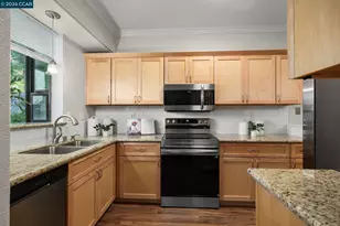 2586 Oak Rd, Walnut Creek, CA 94597 - Photo 11