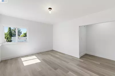 1463 103rd Ave, Oakland, CA 94603 - Photo 9