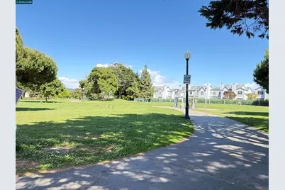1810 Northshore Dr, Richmond, CA 94804 - Photo 51