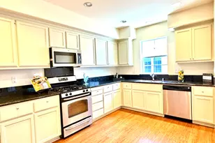 1810 Northshore Dr, Richmond, CA 94804 - Photo 1
