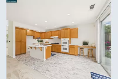 2072 Schell Mountain Way, Antioch, CA 94531 - Photo 15