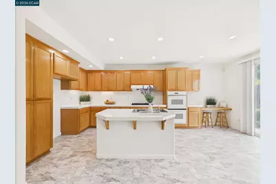 2072 Schell Mountain Way, Antioch, CA 94531 - Photo 13