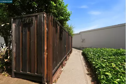 143 Miramonte Dr, Moraga, CA 94556 - Photo 31