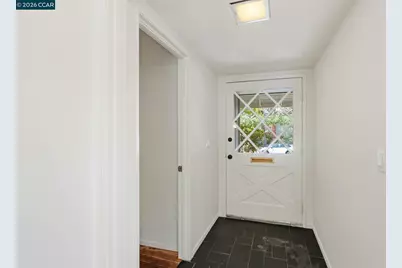 143 Miramonte Dr, Moraga, CA 94556 - Photo 3