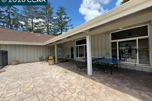 143 Miramonte Dr, Moraga, CA 94556 - Photo 33