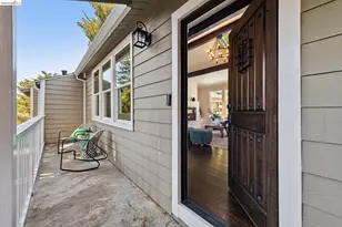 6281 Aspinwall Rd, Oakland, CA 94611 - Photo 7